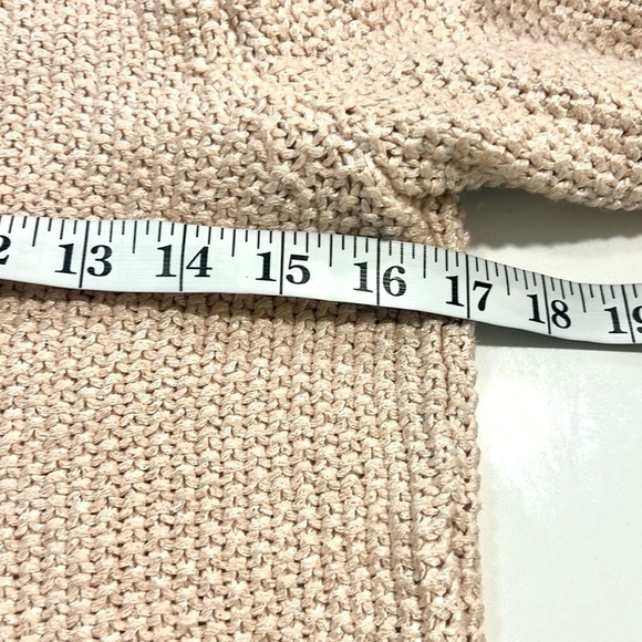 White House Black Market,Hint of Pink PullOver Sweater,Shimmer,EUC,Size XS - Picture 7 of 8
